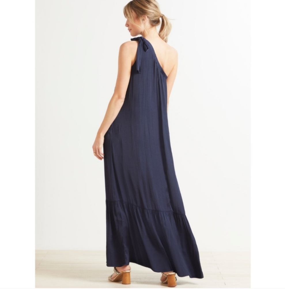 Evereve Hadley One Shoulder Maxi Dress women's small navy blue tiered satin‎ - Picture 3 of 10